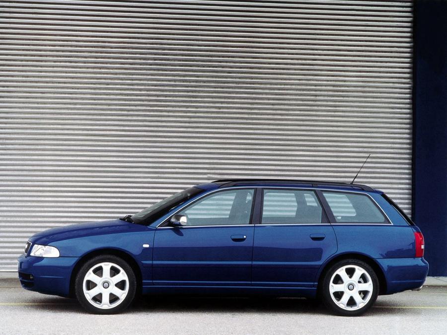  Audi S4 Avant (B5, 8D) 1997 года  (WW) (фото 2 из 13)